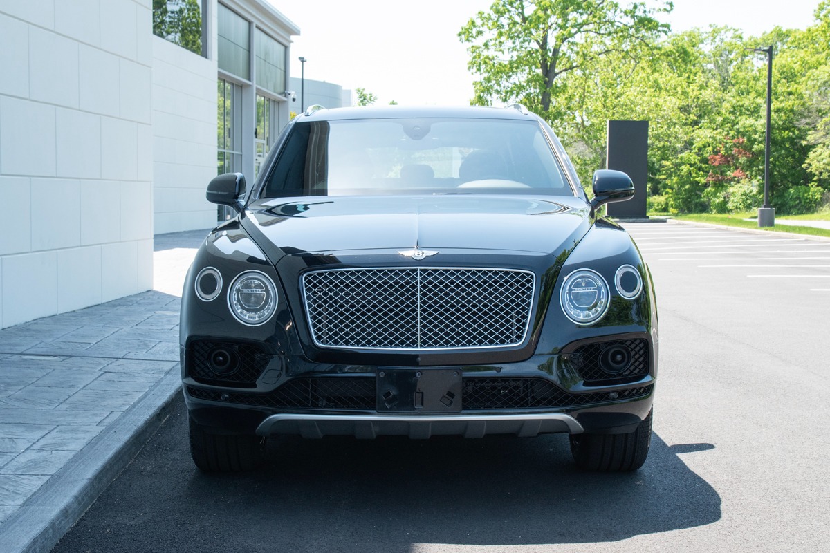 Used 2018 Bentley Bentayga Onyx Edition For Sale ($99,900 