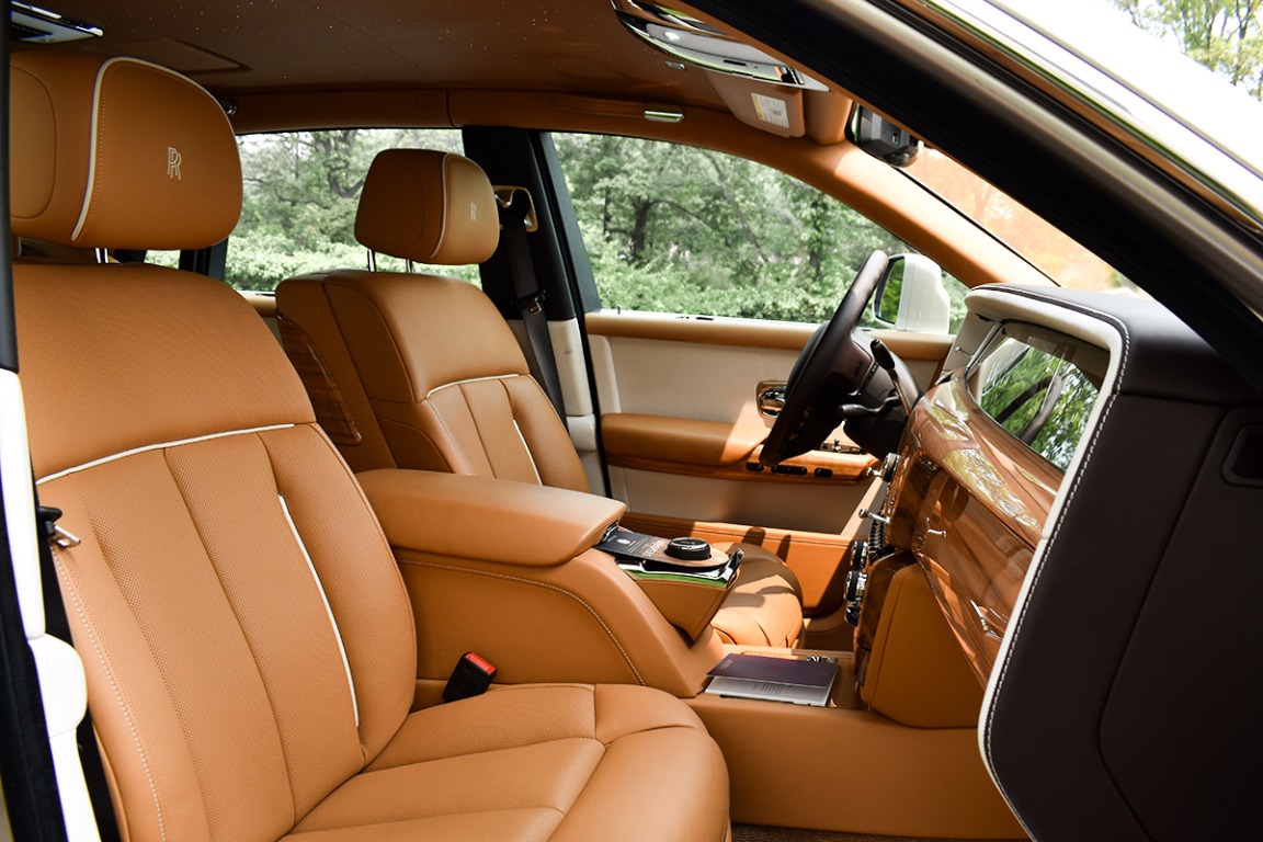 Used 2019 Rolls-Royce Phantom Sedan For Sale ($338,800) | Bentley 