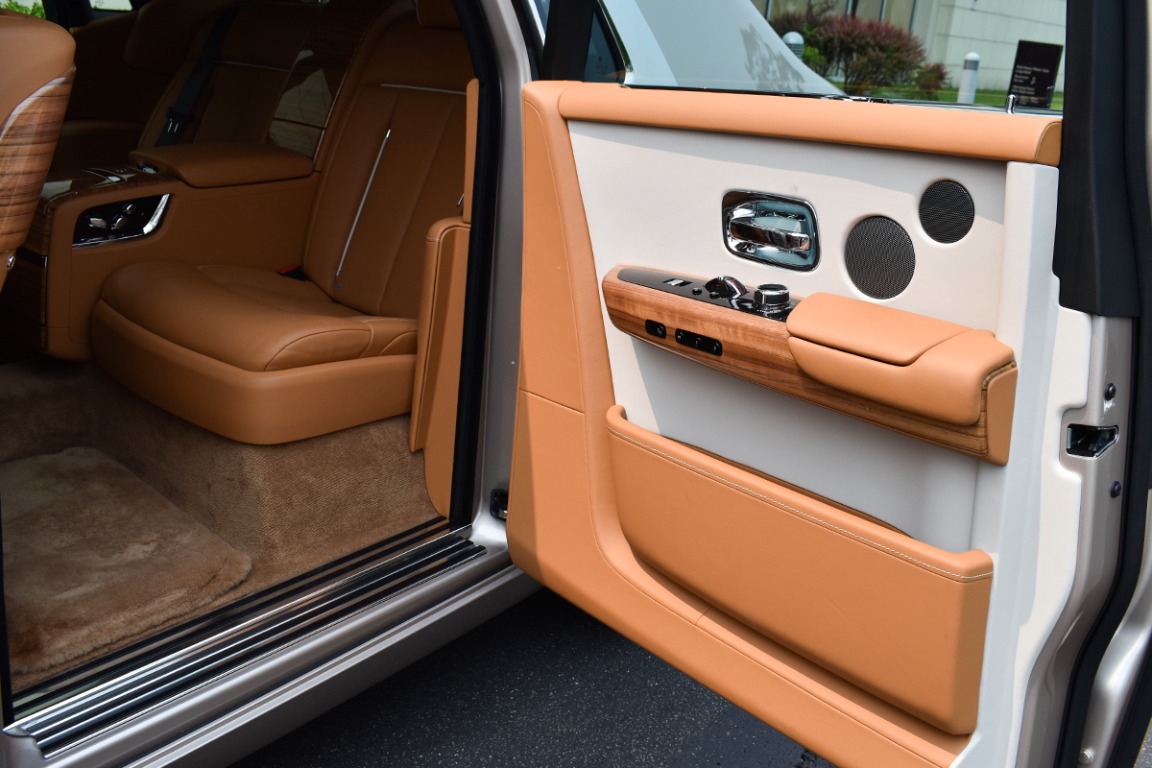 Used 2019 Rolls-Royce Phantom Sedan For Sale ($338,800) | Bentley 